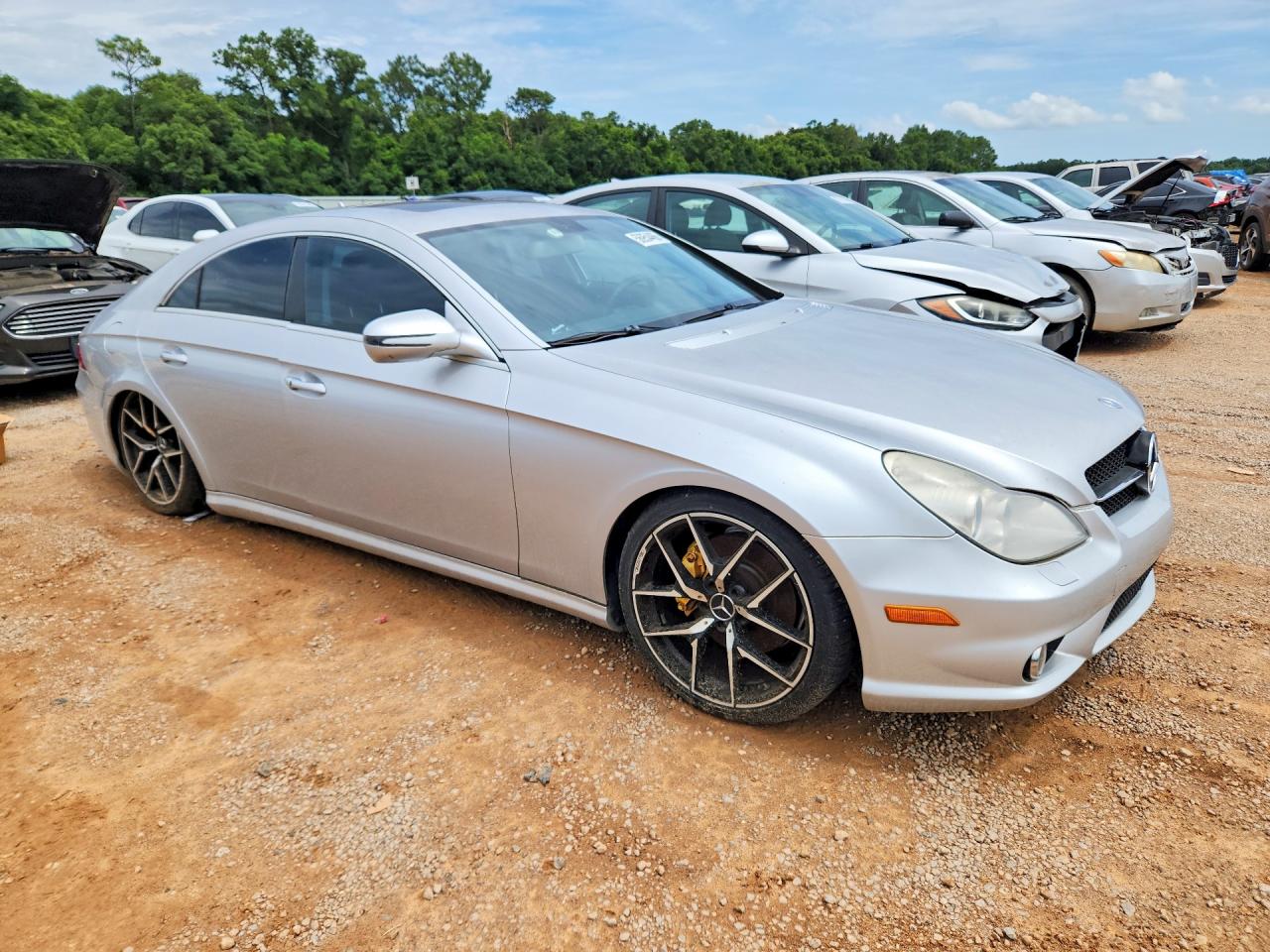 2011 Mercedes-benz Cls 550 Серебряный vin: WDDDJ7CB7BA170301