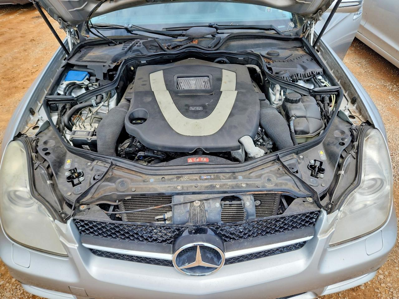 2011 Mercedes-benz Cls 550 Серебряный vin: WDDDJ7CB7BA170301