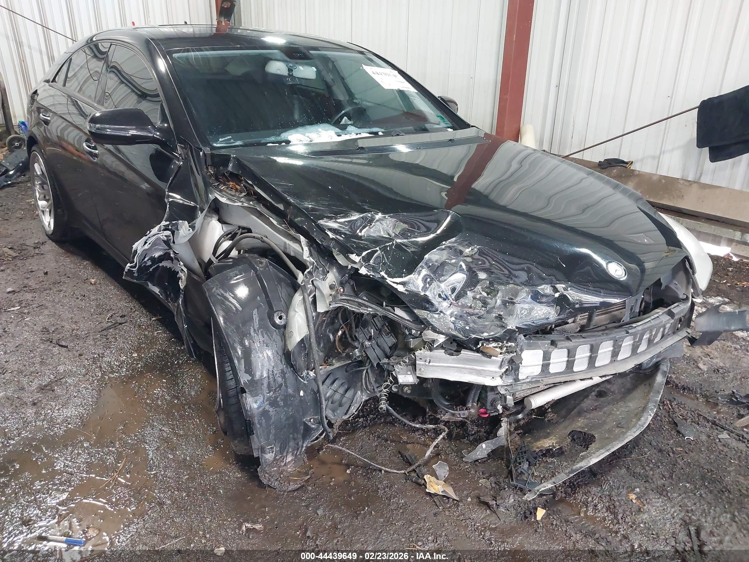 2010 Mercedes-benz Cls 550   Black vin: WDDDJ7CB8AA164053