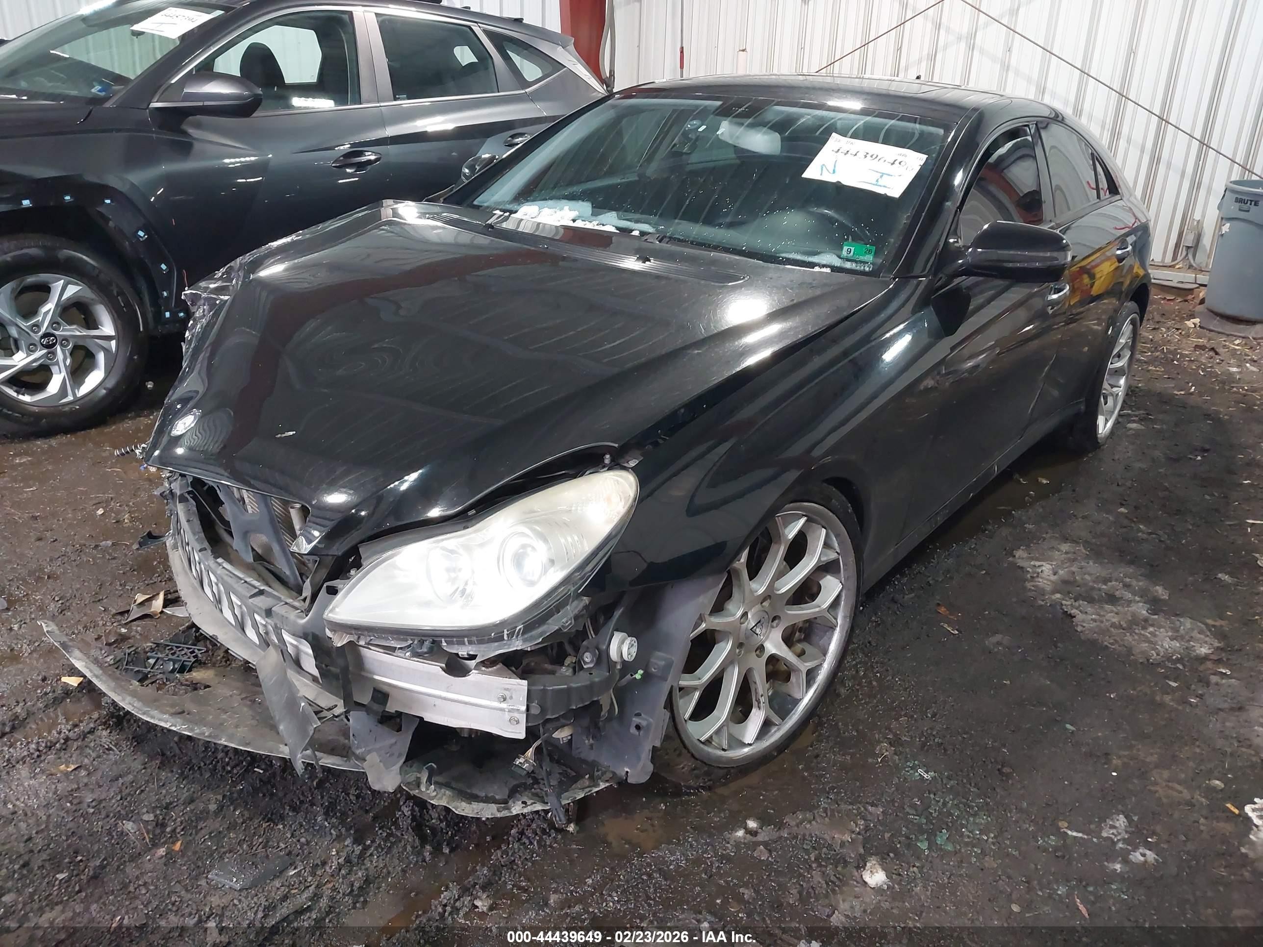 2010 Mercedes-benz Cls 550   Black vin: WDDDJ7CB8AA164053