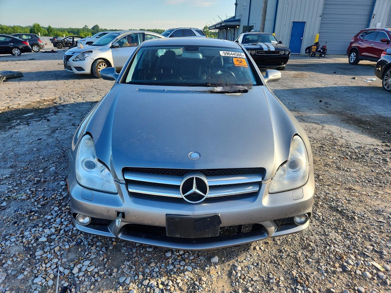 2010 Mercedes-benz Cls 550 Gray vin: WDDDJ7CB8AA165185