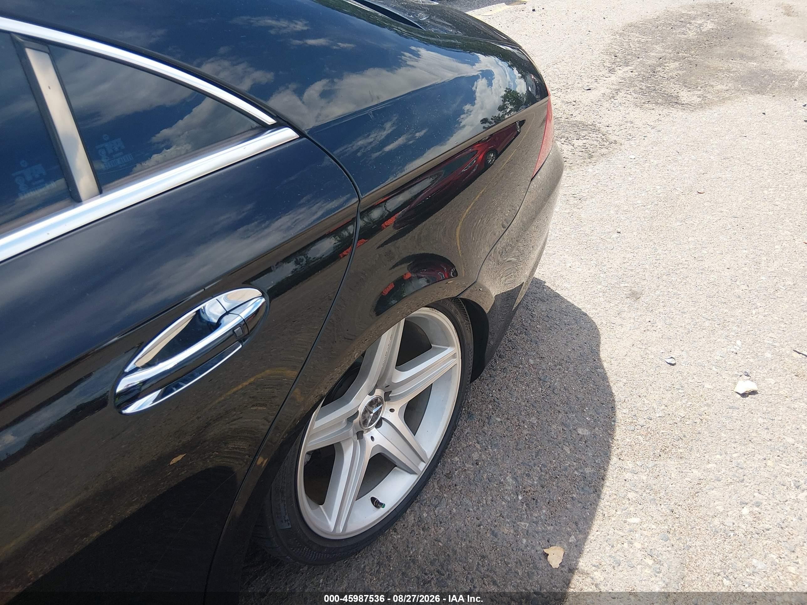 2010 Mercedes-benz Cls 550   Black vin: WDDDJ7CB9AA160772