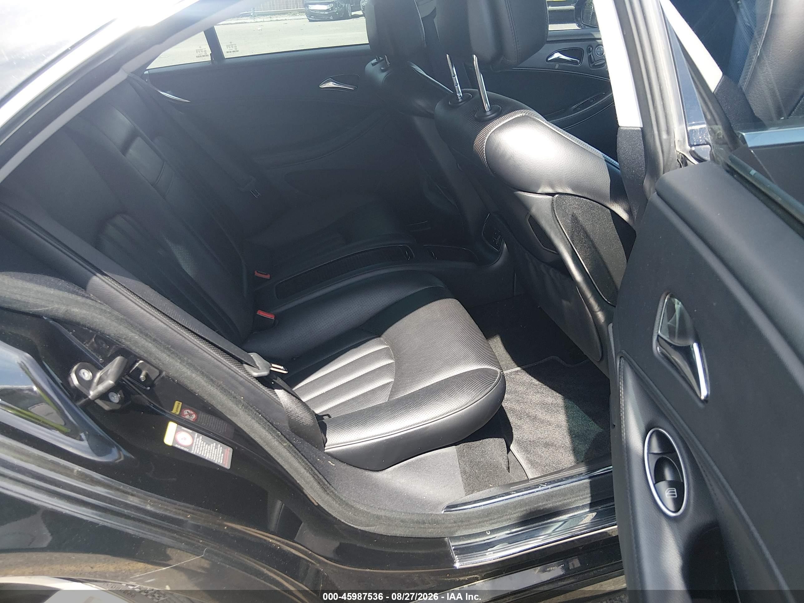 2010 Mercedes-benz Cls 550   Black vin: WDDDJ7CB9AA160772