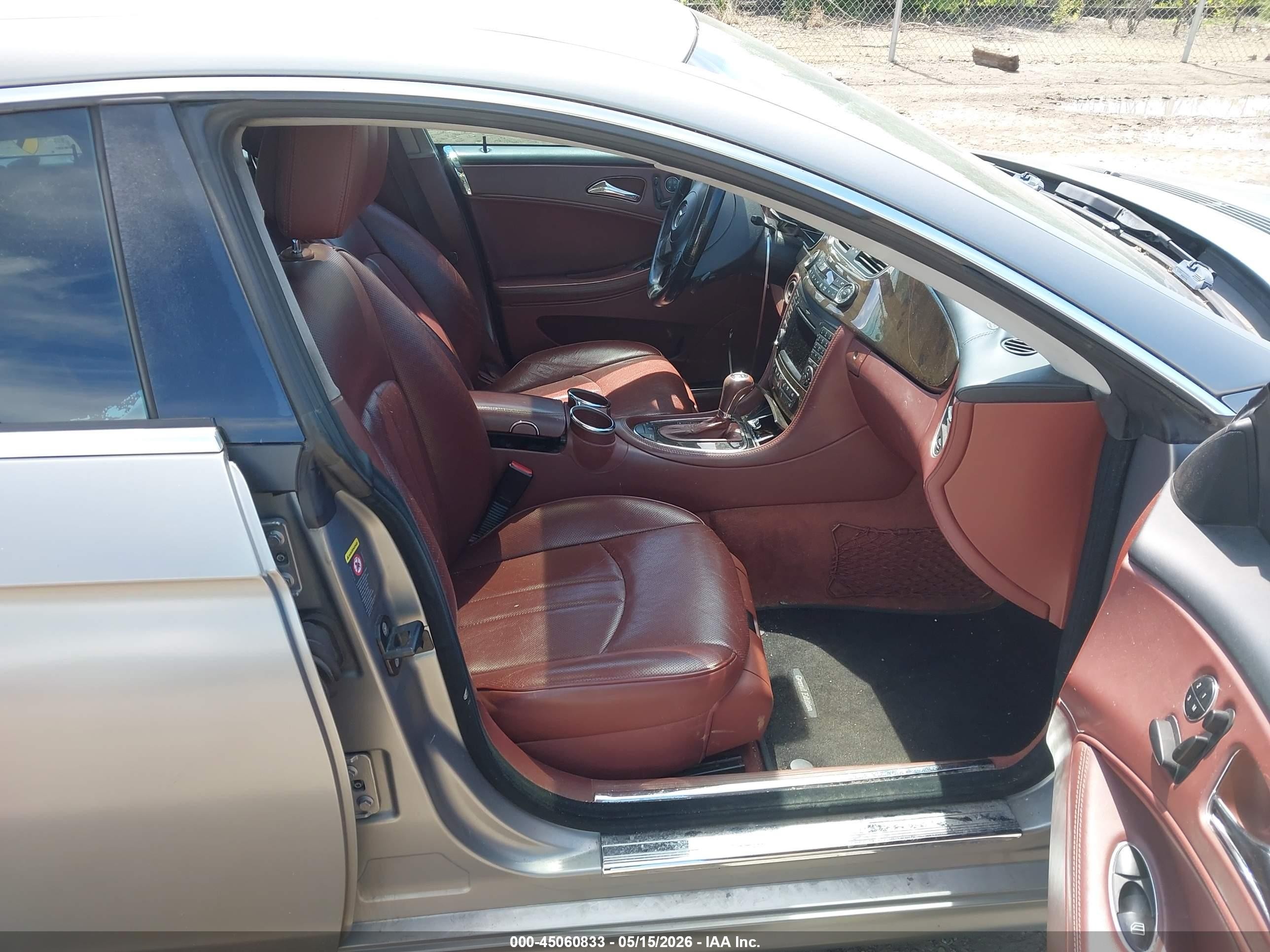 2010 Mercedes-benz Cls 550   Gray vin: WDDDJ7CB9AA161792