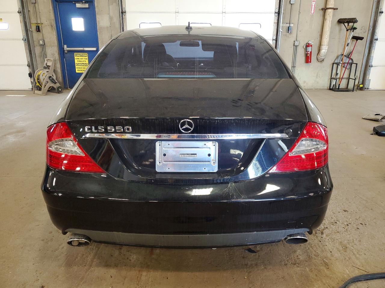 2011 Mercedes-benz Cls 550 Black vin: WDDDJ7CB9BA172843