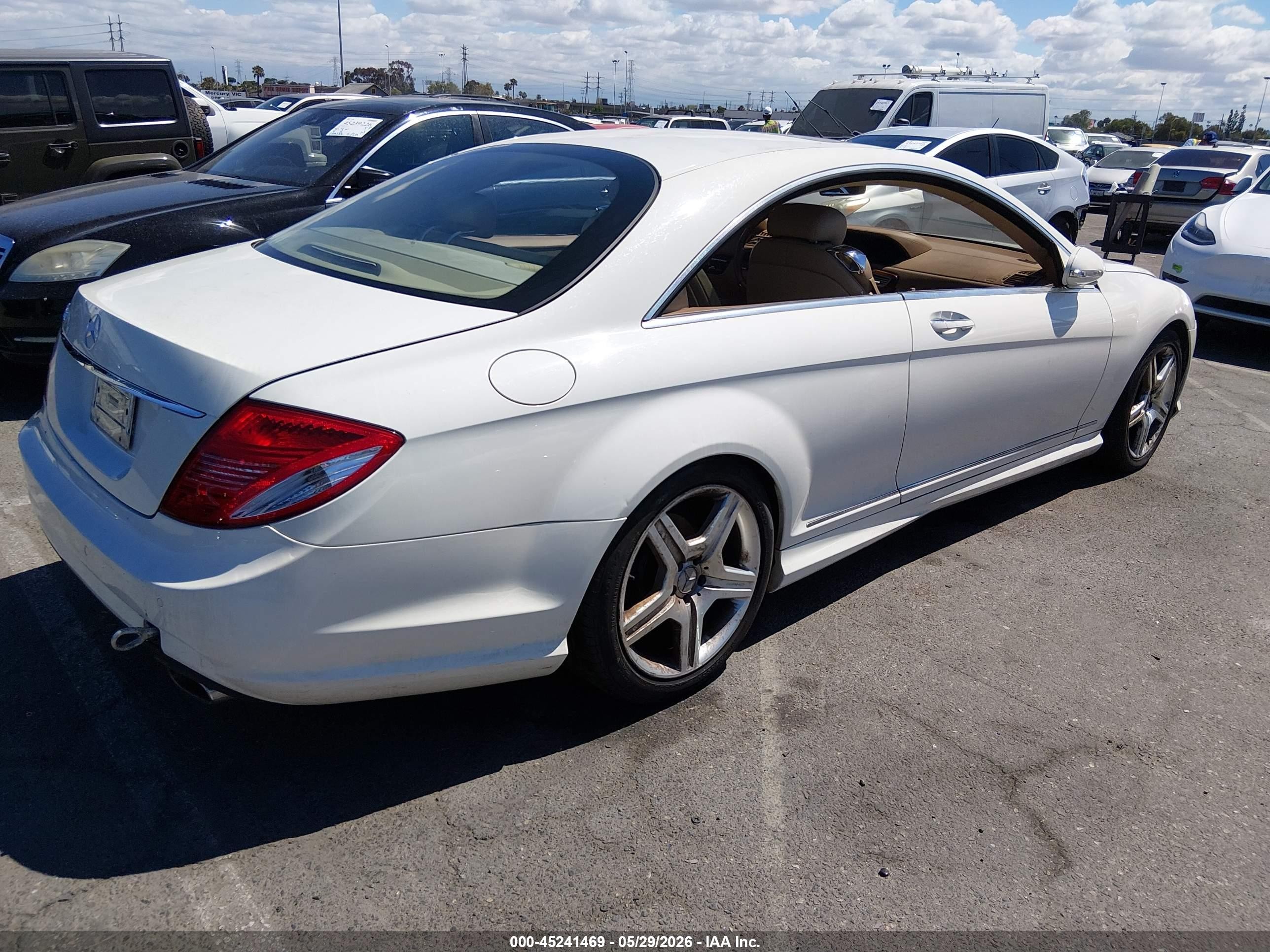 2007 Mercedes-benz Cl 550   Белый vin: WDDEJ71X07A007323