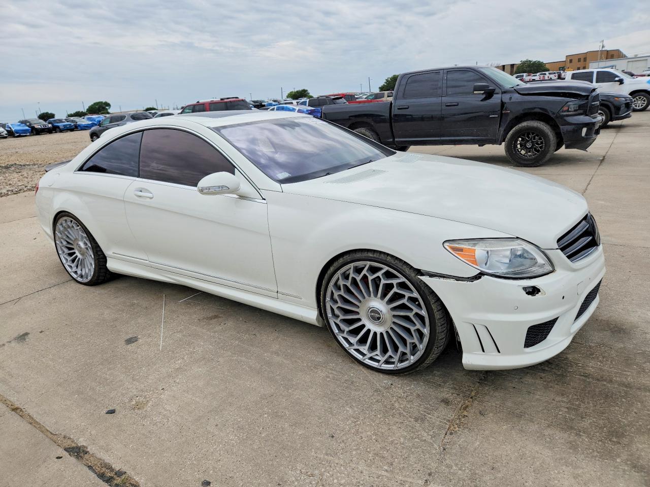 2007 Mercedes-benz Cl 550 White vin: WDDEJ71X17A006309