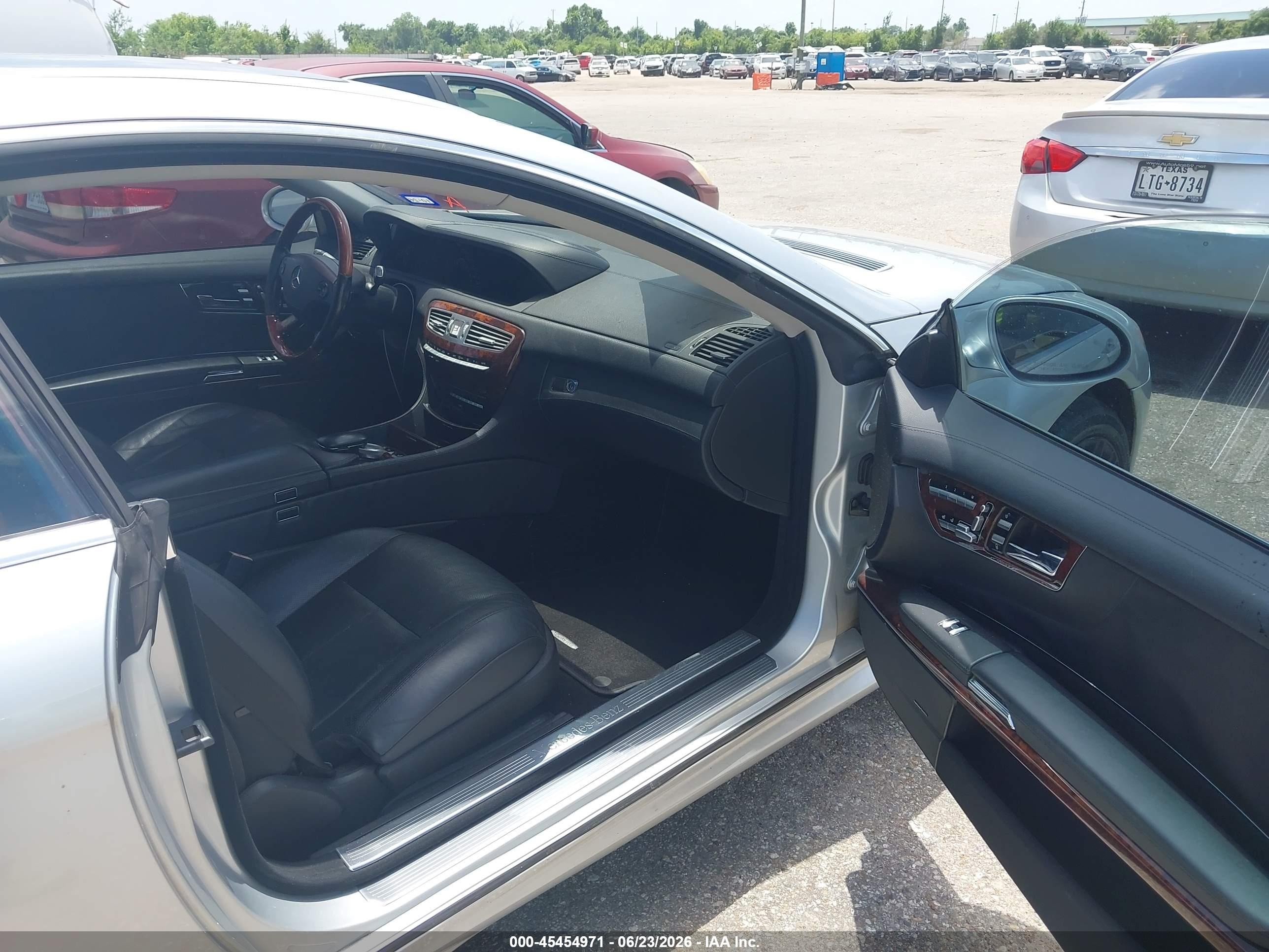 2008 Mercedes-benz Cl 550 Silver vin: WDDEJ71X28A017563