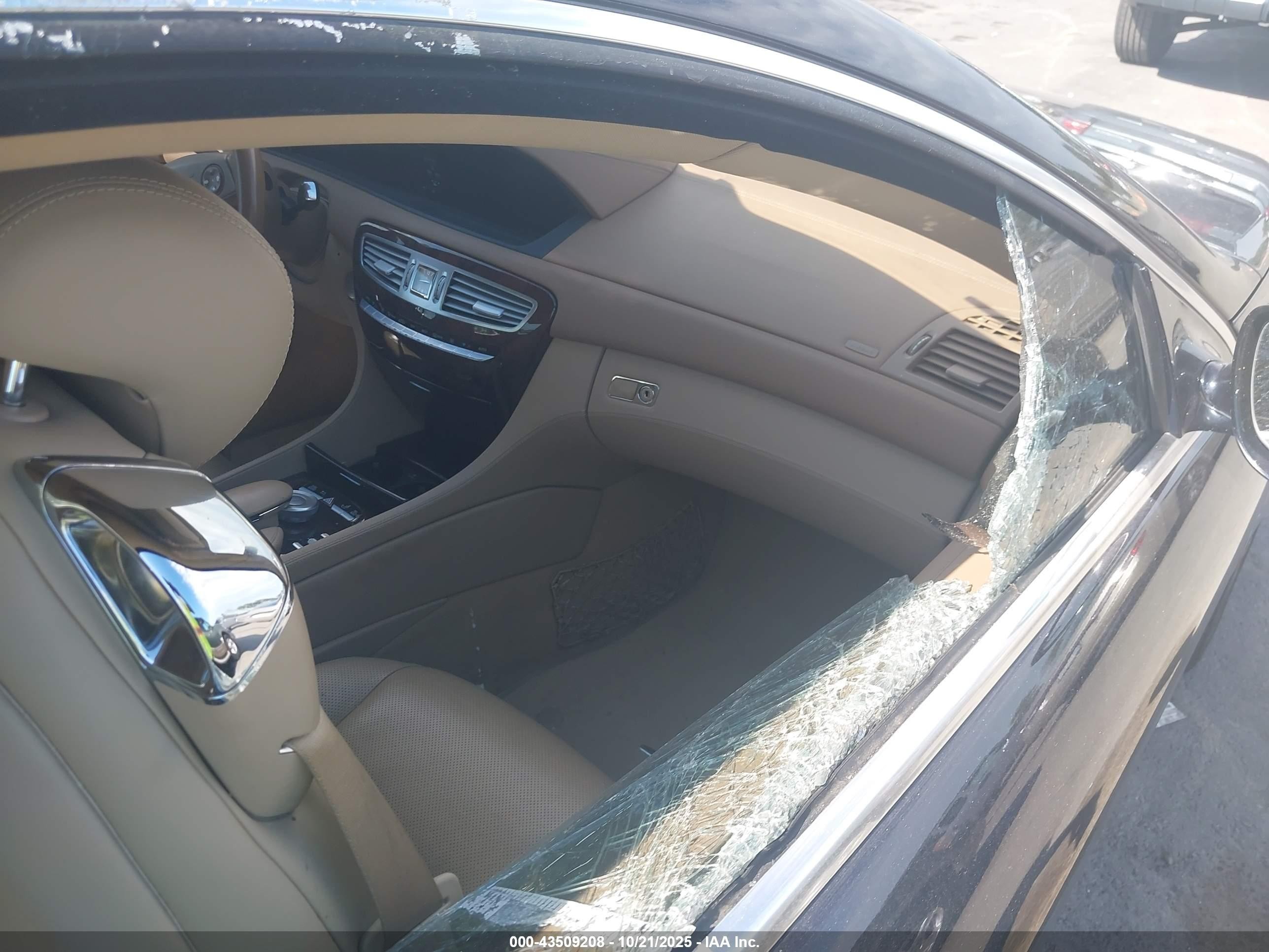 2008 Mercedes-benz Cl 550   Черный vin: WDDEJ71X38A012792