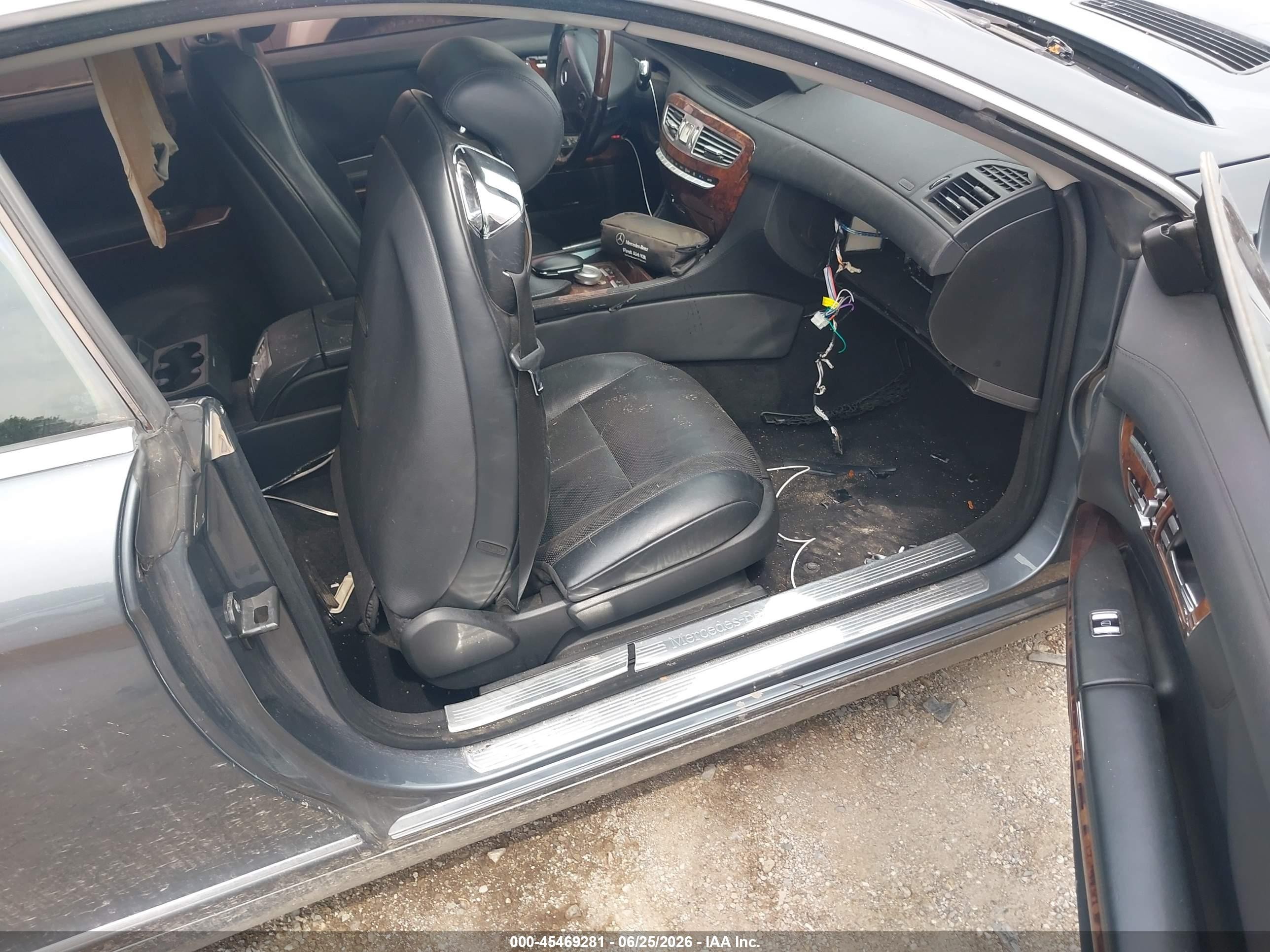 2007 Mercedes-benz Cl 550   Серый vin: WDDEJ71X67A001431