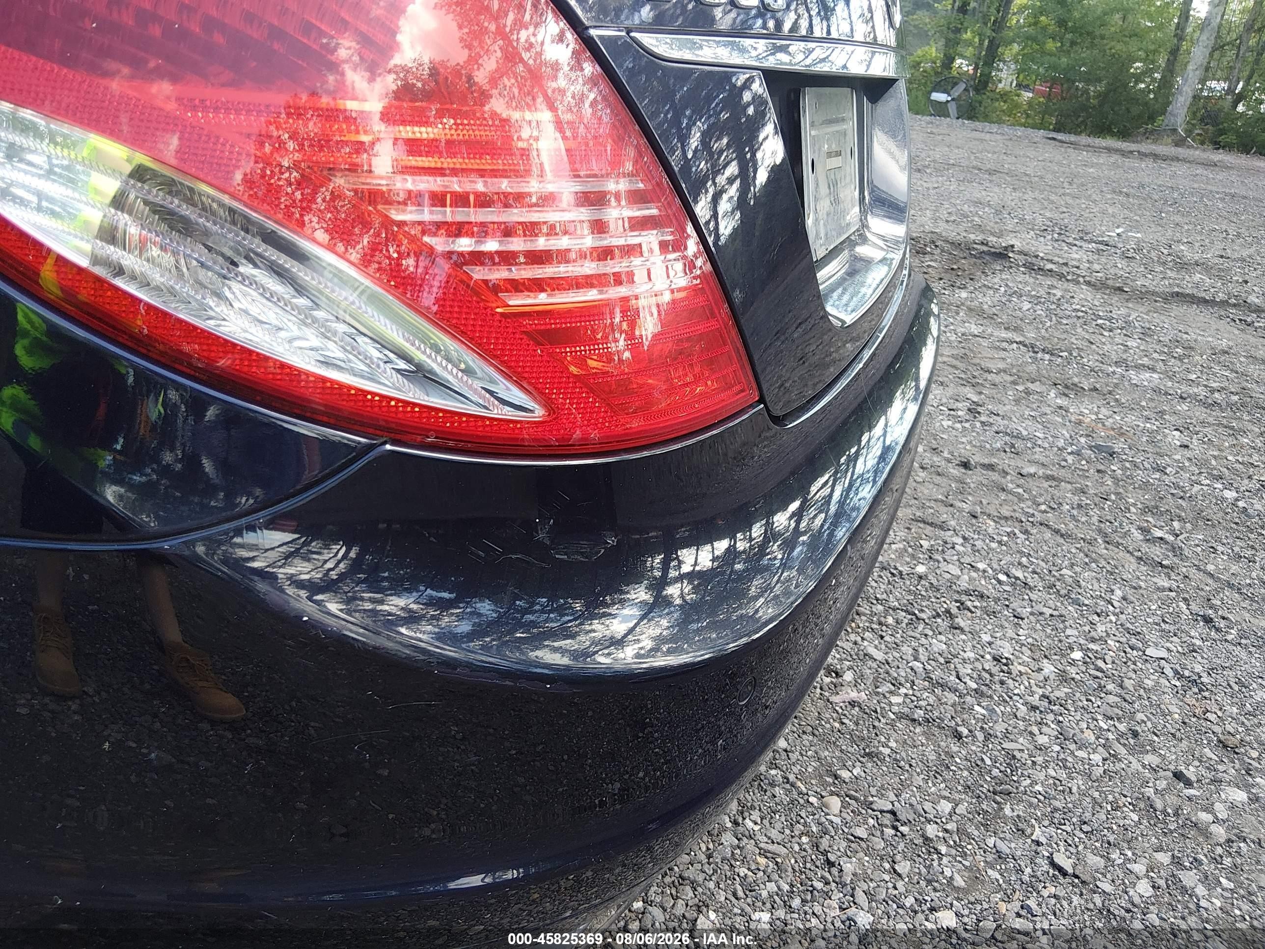 2008 Mercedes-benz Cl 550   Blue vin: WDDEJ71X68A010261