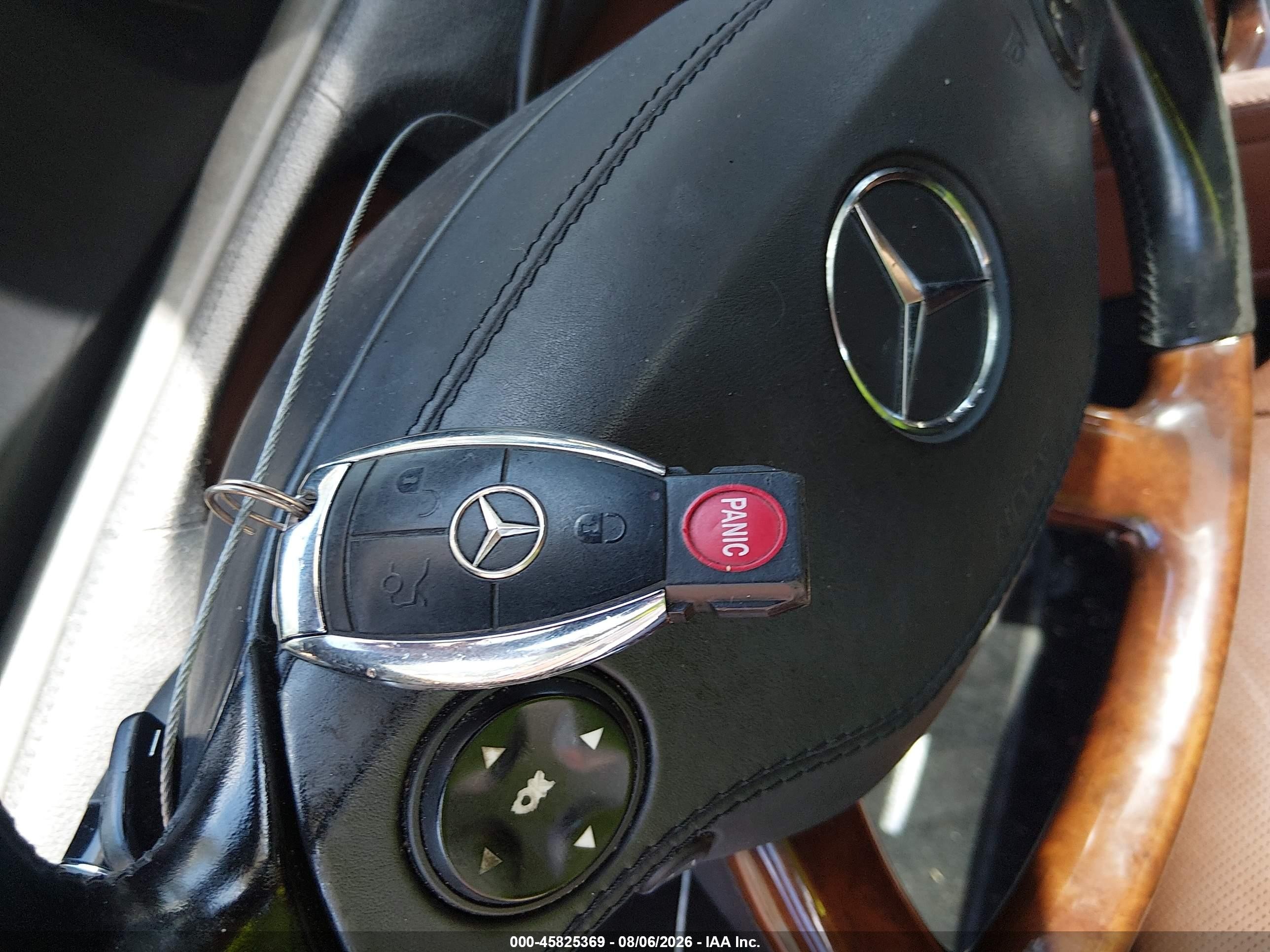 2008 Mercedes-benz Cl 550   Blue vin: WDDEJ71X68A010261