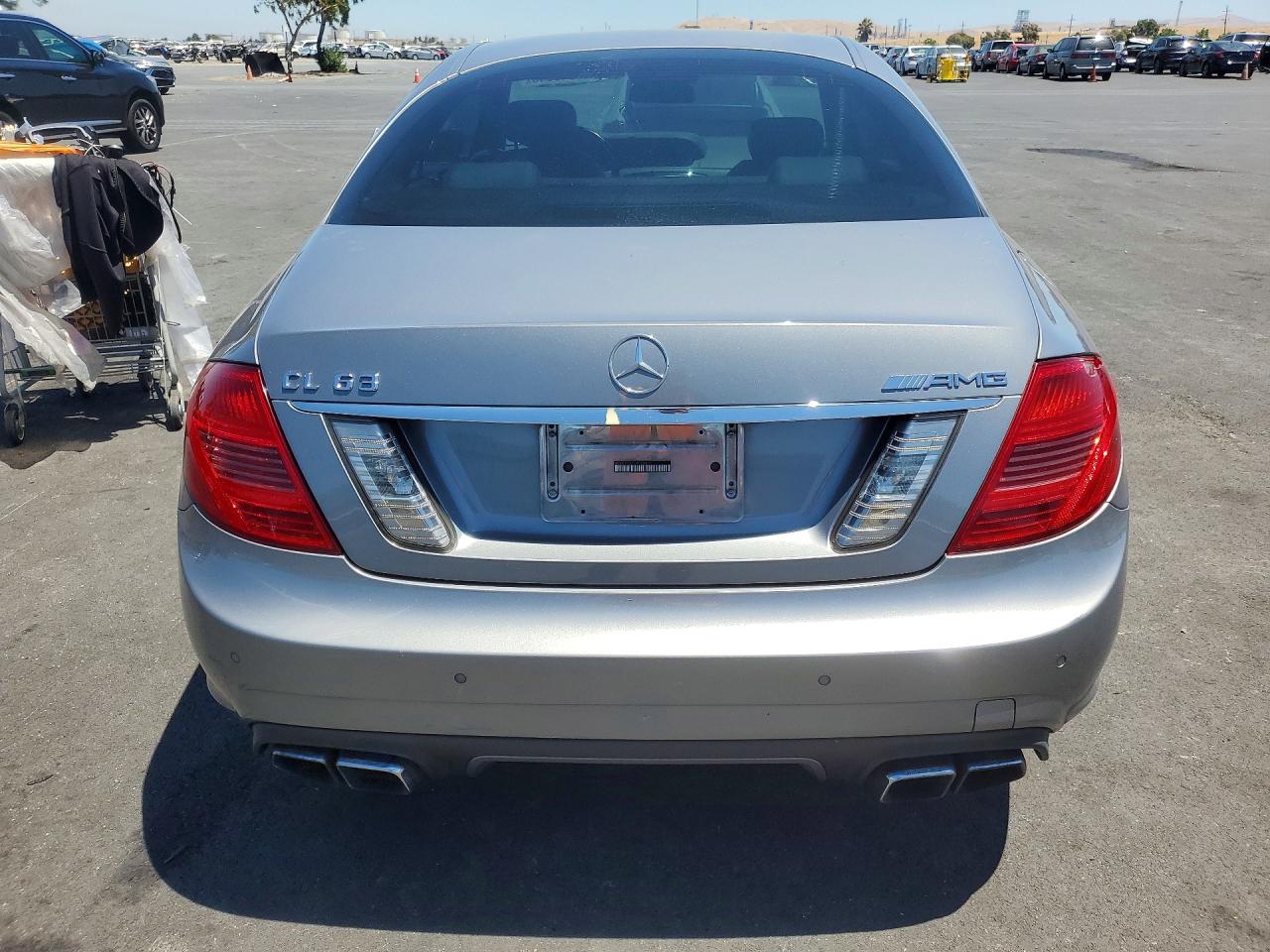 2012 Mercedes-benz Cl 63 Amg Gray vin: WDDEJ7EB7CA028825