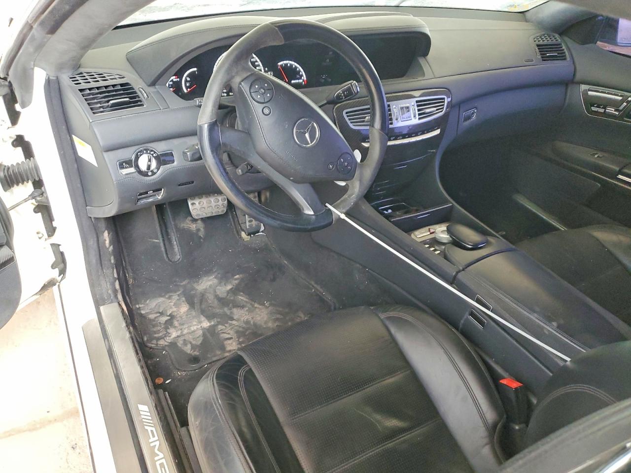 2012 Mercedes-benz Cl 63 Amg White vin: WDDEJ7EB7CA029716