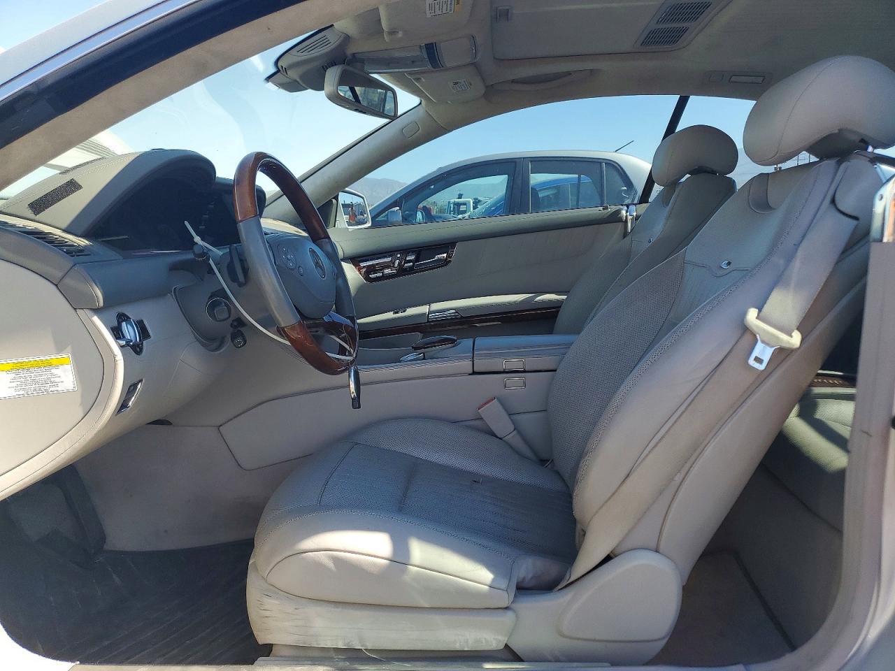 2011 Mercedes-benz Cl 600 Silver vin: WDDEJ7GBXBA026496