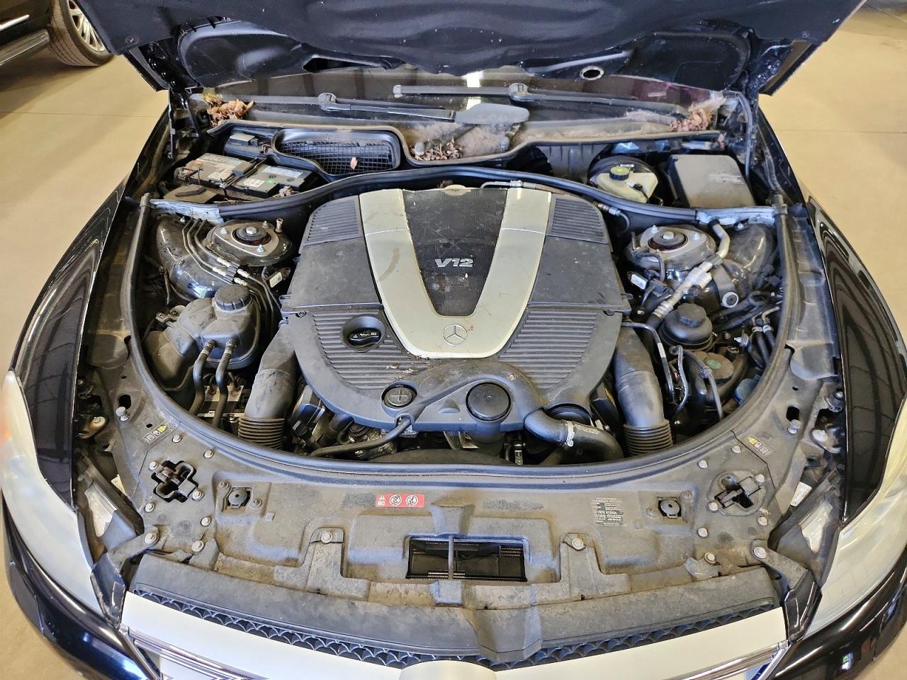 2011 Mercedes-benz Cl 600 Black vin: WDDEJ7GBXBA028040