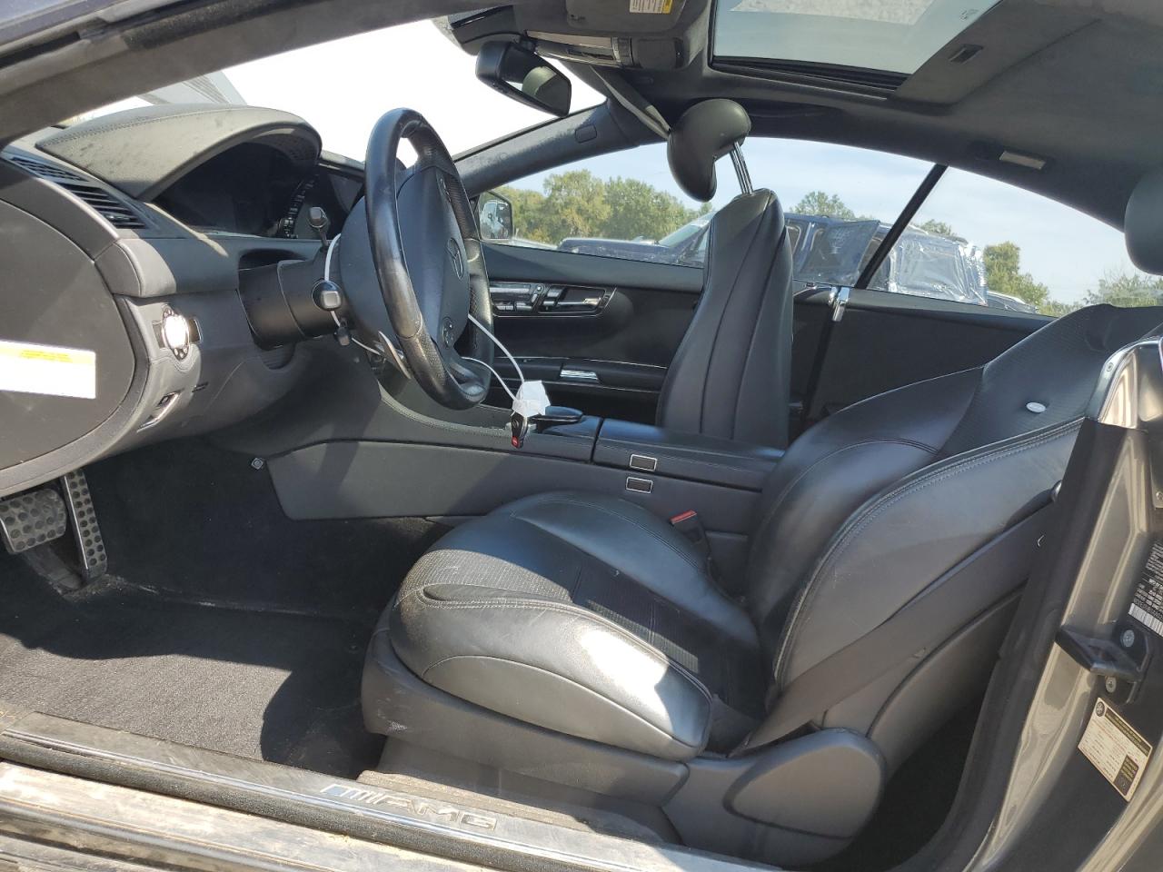 2010 Mercedes-benz Cl 63 Amg Gray vin: WDDEJ7HB1AA025136