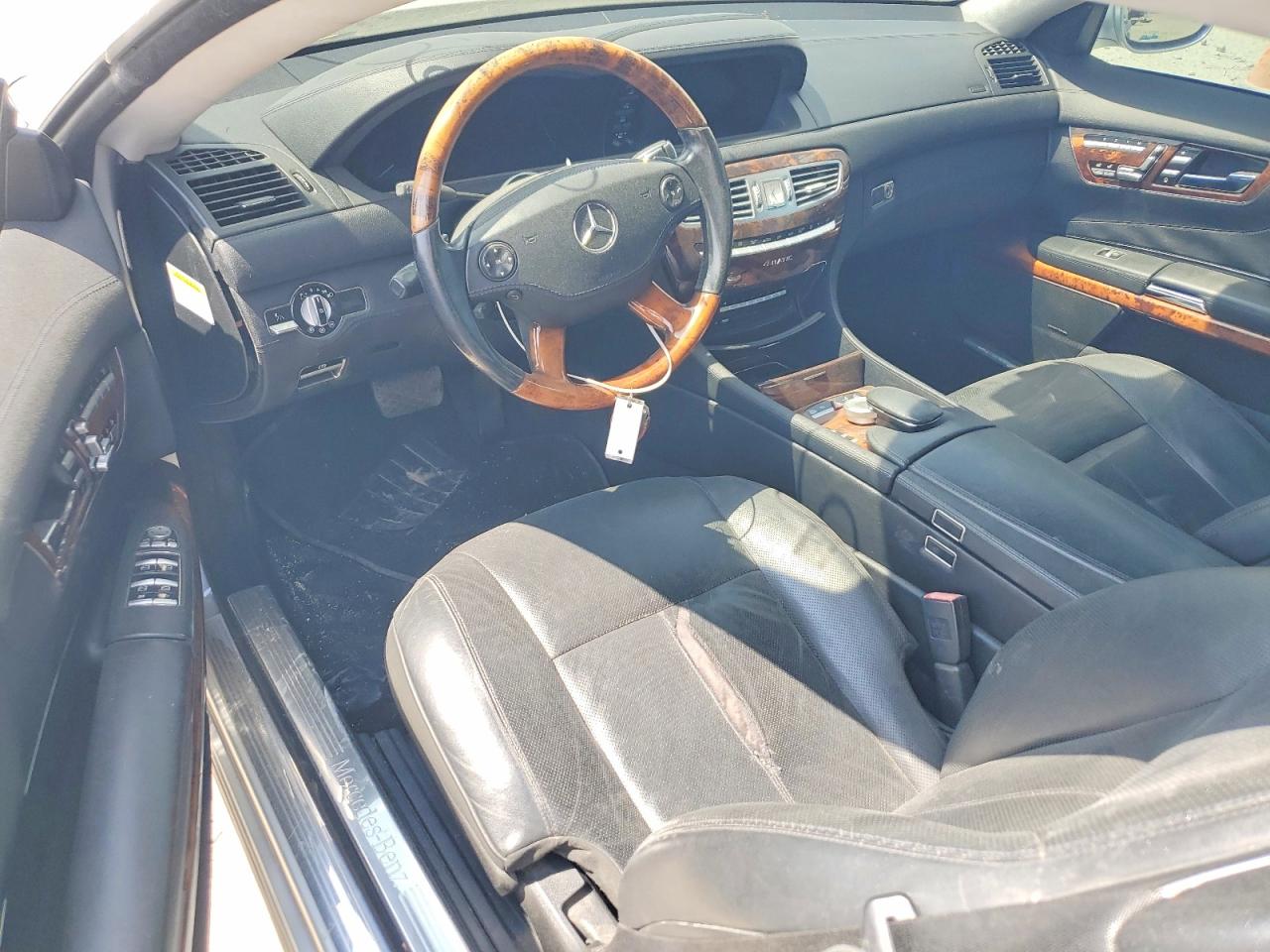 2009 Mercedes Benz Cl Silver vin: WDDEJ86X19A019725