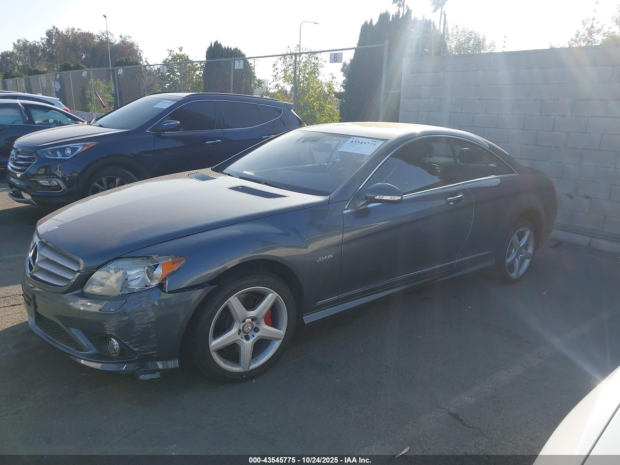2009 Mercedes-benz Cl 550 4matic Серый vin: WDDEJ86X39A022609