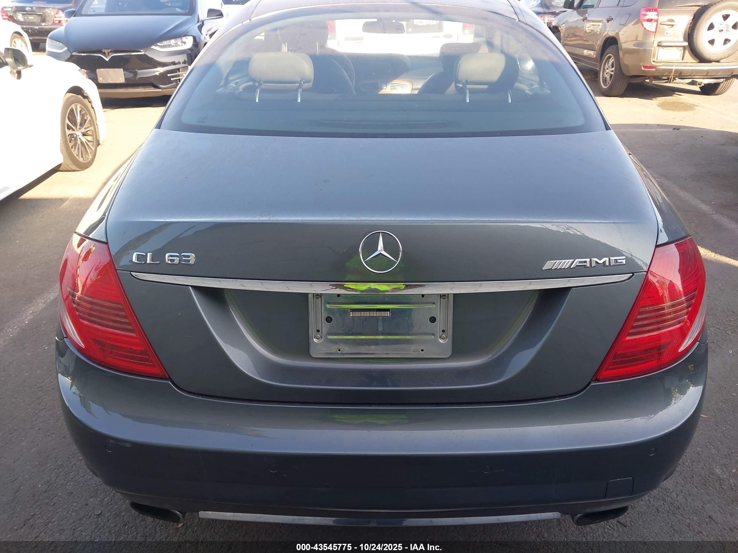 2009 Mercedes-benz Cl 550 4matic Серый vin: WDDEJ86X39A022609