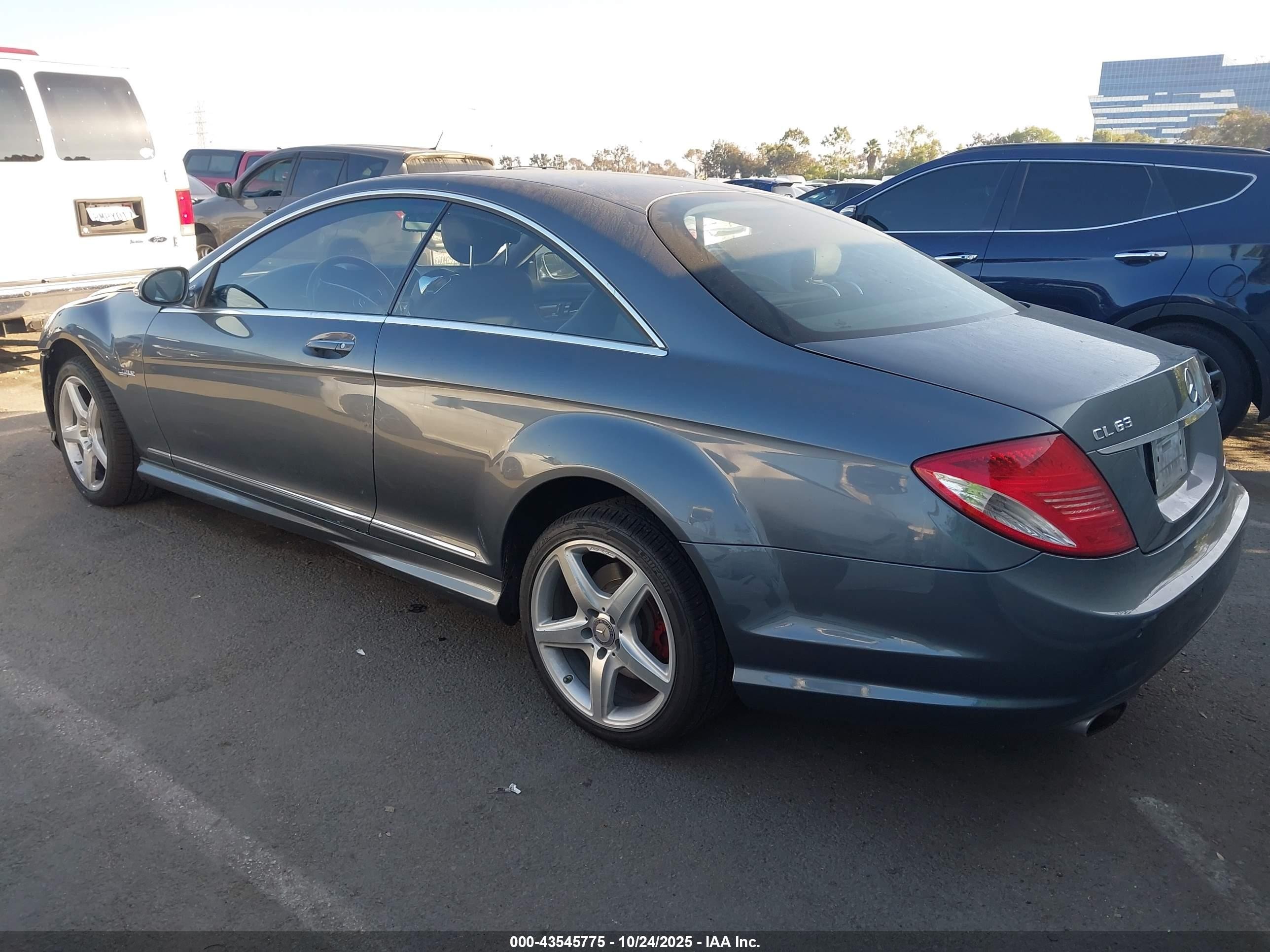 2009 Mercedes-benz Cl 550 4matic Серый vin: WDDEJ86X39A022609