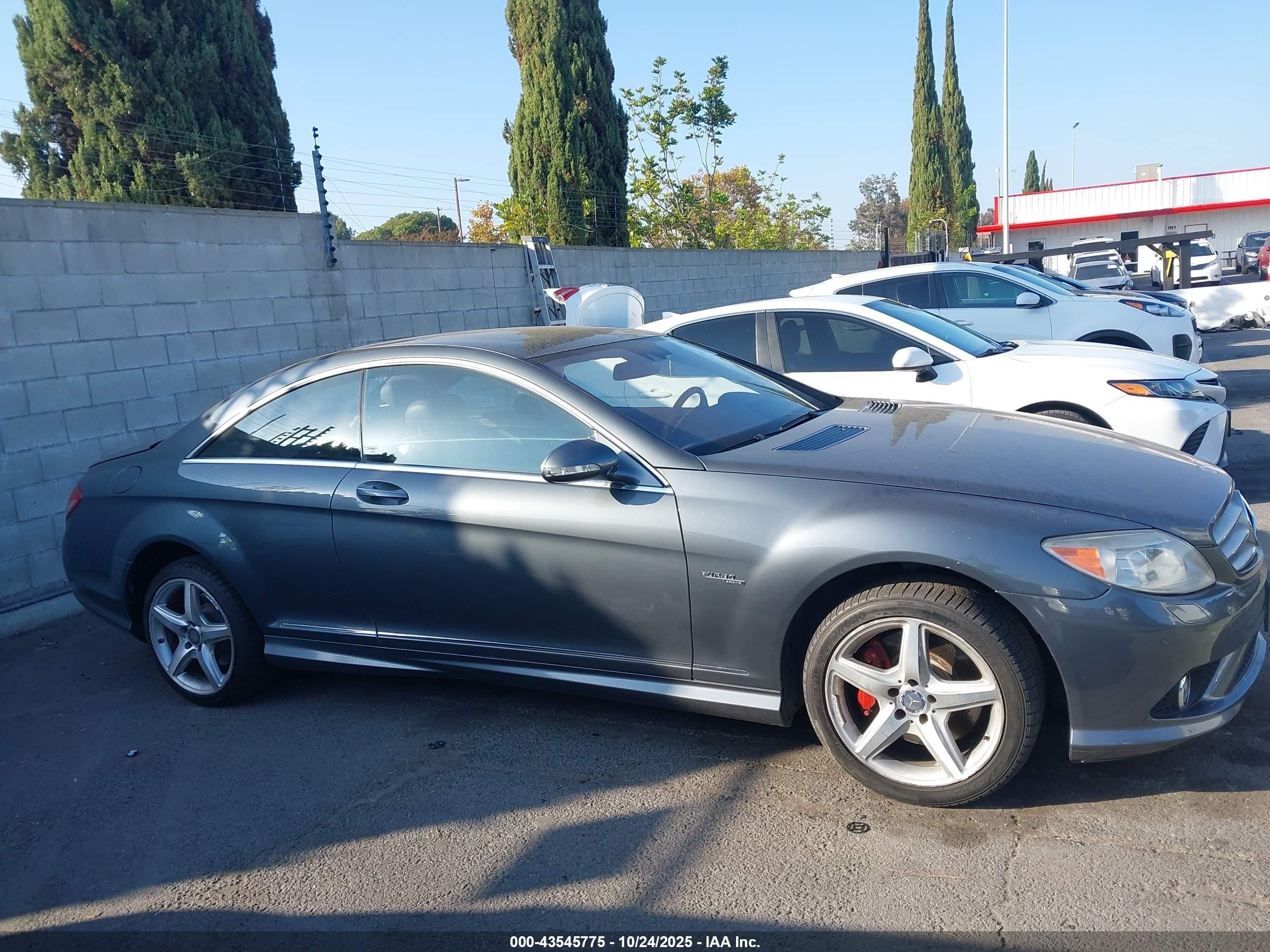2009 Mercedes-benz Cl 550 4matic Серый vin: WDDEJ86X39A022609