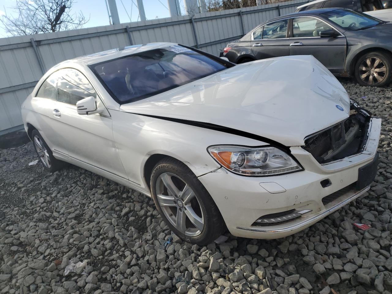 2013 Mercedes-benz Cl 550 4matic White vin: WDDEJ9EB0DA030736