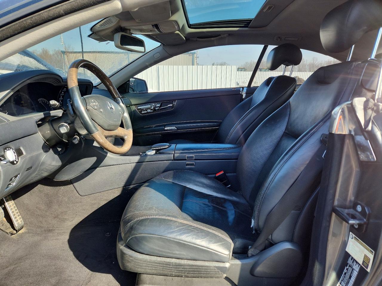 2011 Mercedes-benz Cl 550 4matic Серый vin: WDDEJ9EB1BA027728