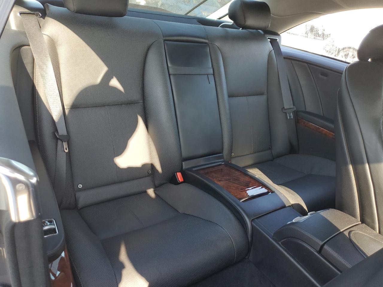 2011 Mercedes-benz Cl 550 4matic Серый vin: WDDEJ9EB3BA026810