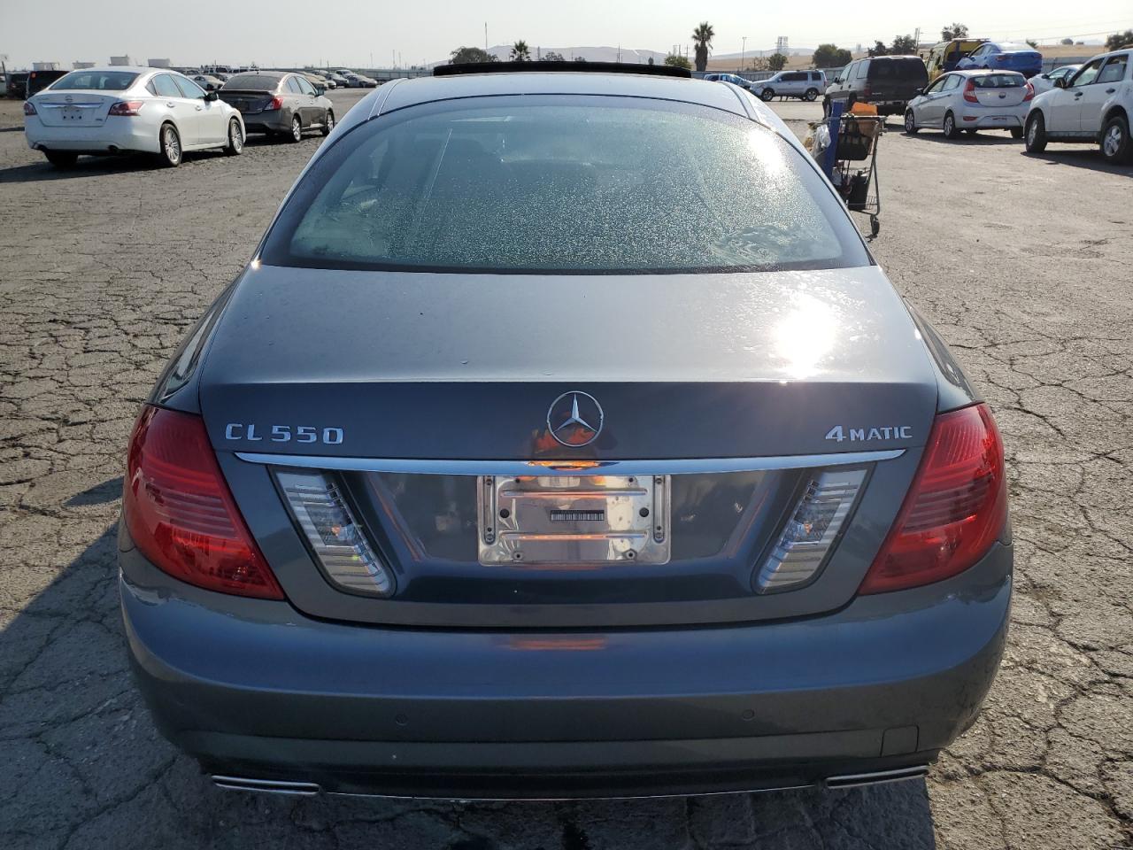 2011 Mercedes-benz Cl 550 4matic Серый vin: WDDEJ9EB3BA026810