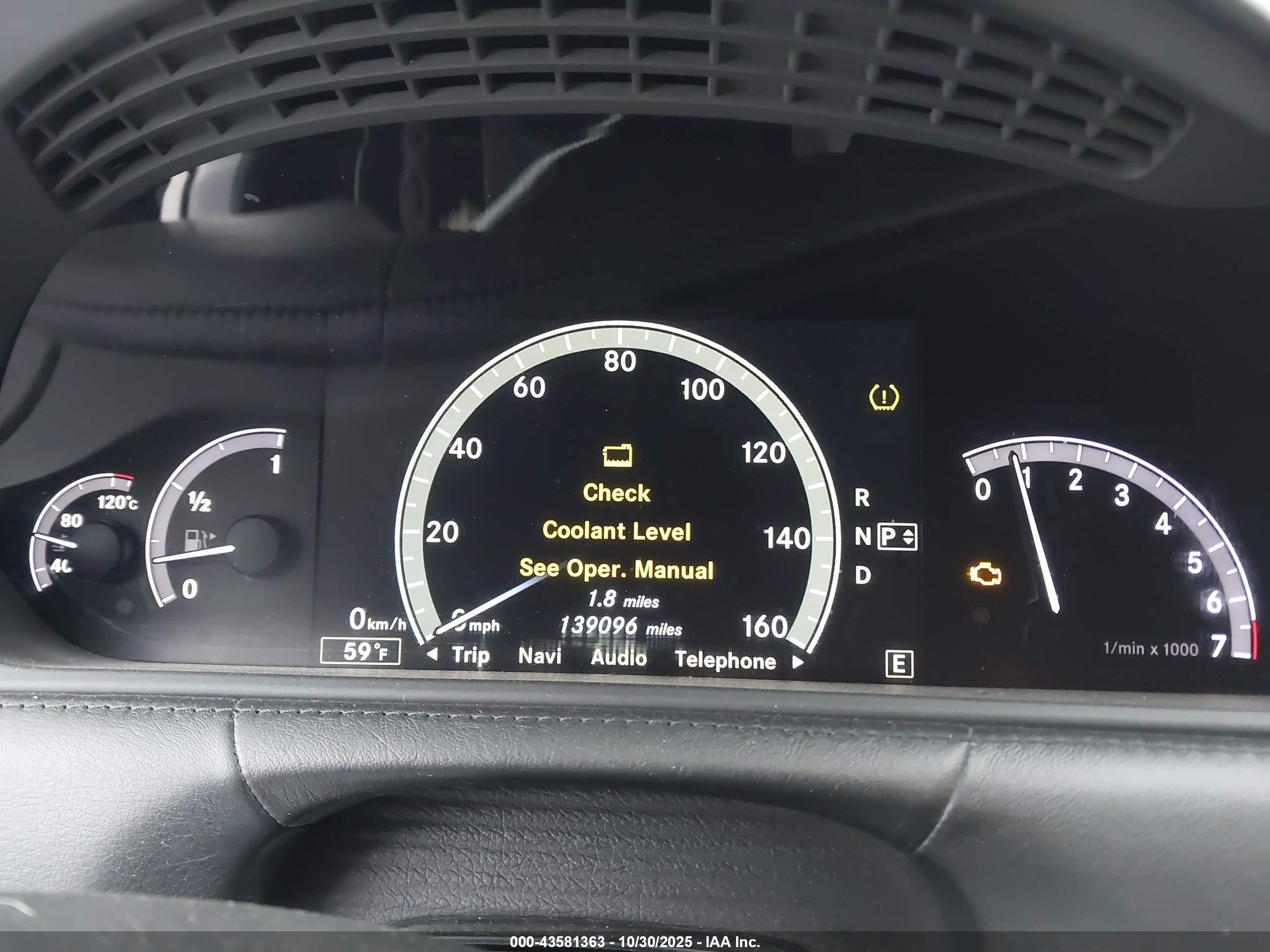 2011 Mercedes-benz Cl 550 4matic White vin: WDDEJ9EB5BA026811