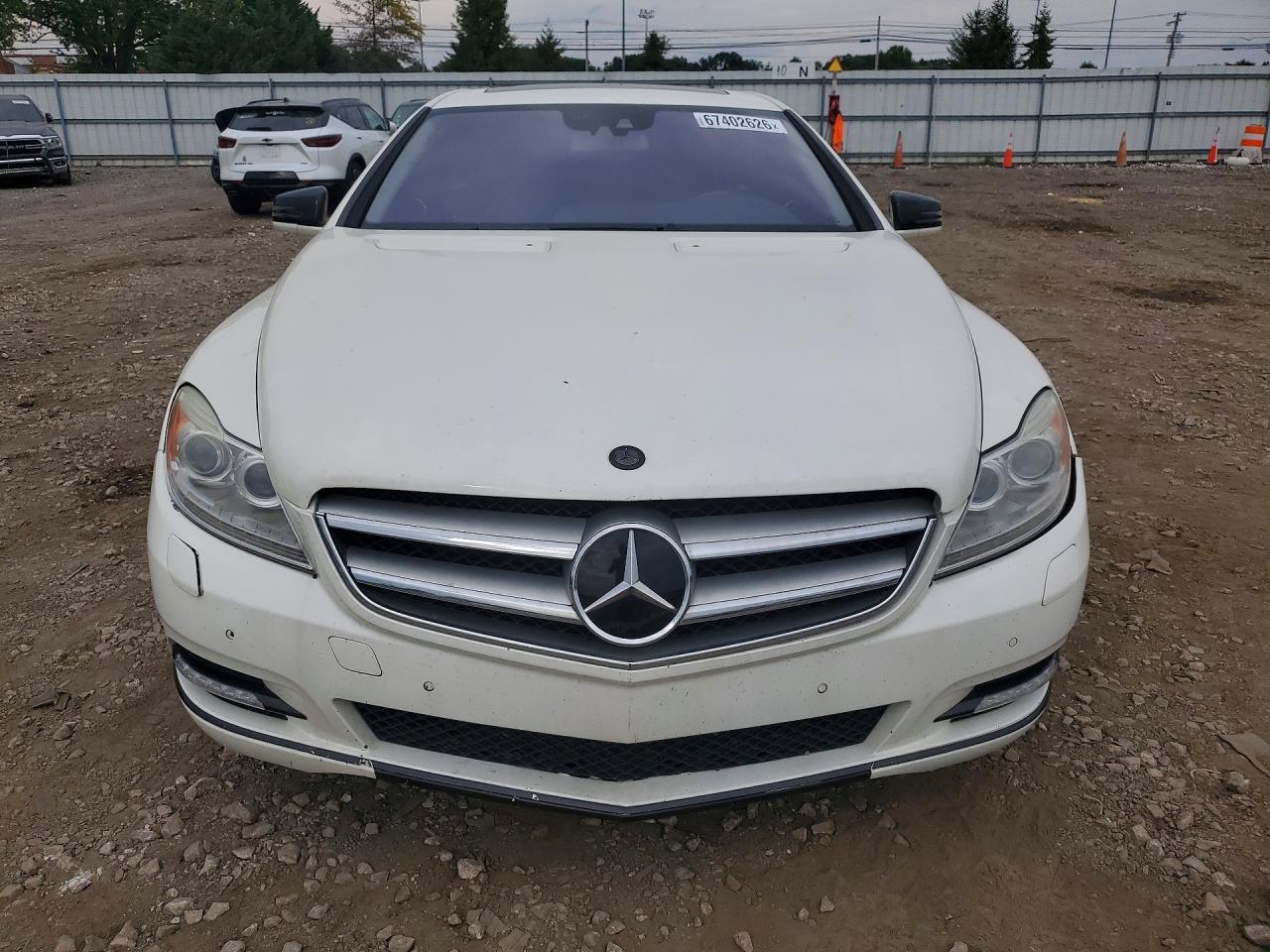 2013 Mercedes-benz Cl 550 4matic White vin: WDDEJ9EB7DA031513