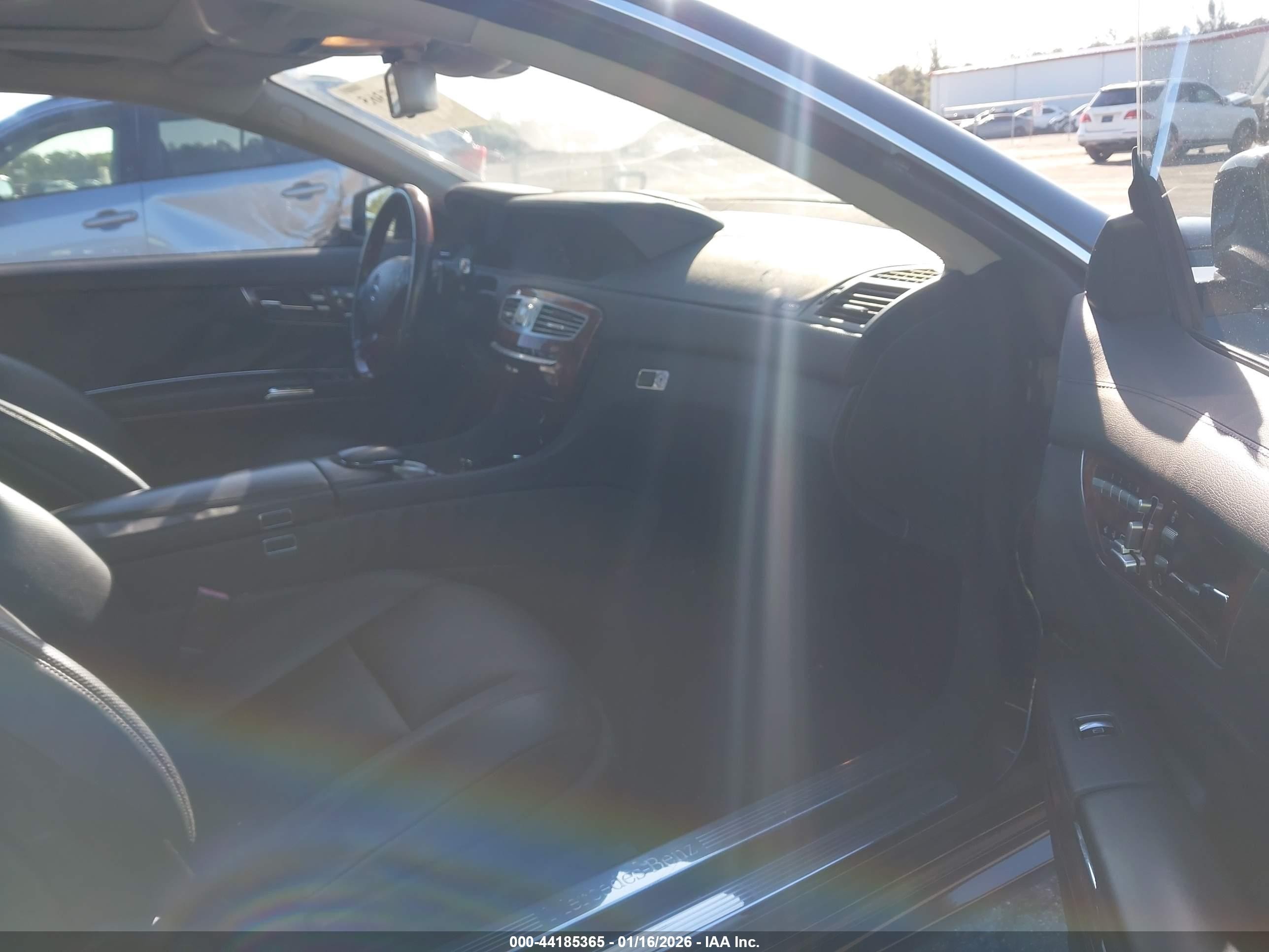 2011 Mercedes-benz Cl 550 4matic Black vin: WDDEJ9EBXBA026867