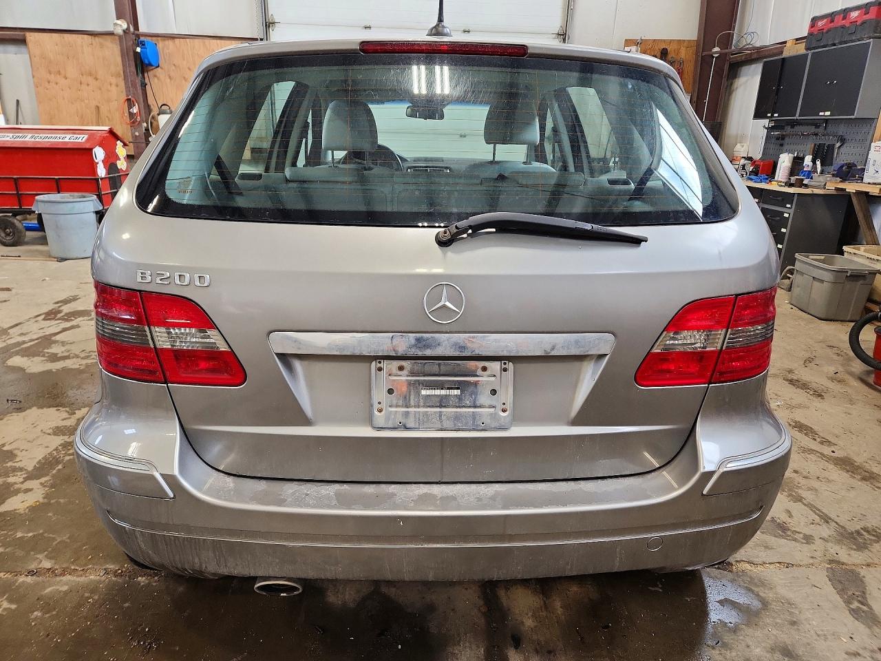 2008 Mercedes-benz B200 Silver vin: WDDFH33X18J351167
