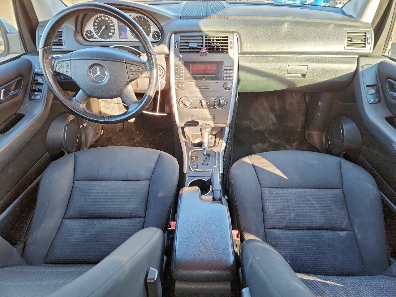 2008 Mercedes-benz B200 Silver vin: WDDFH33X28J351212