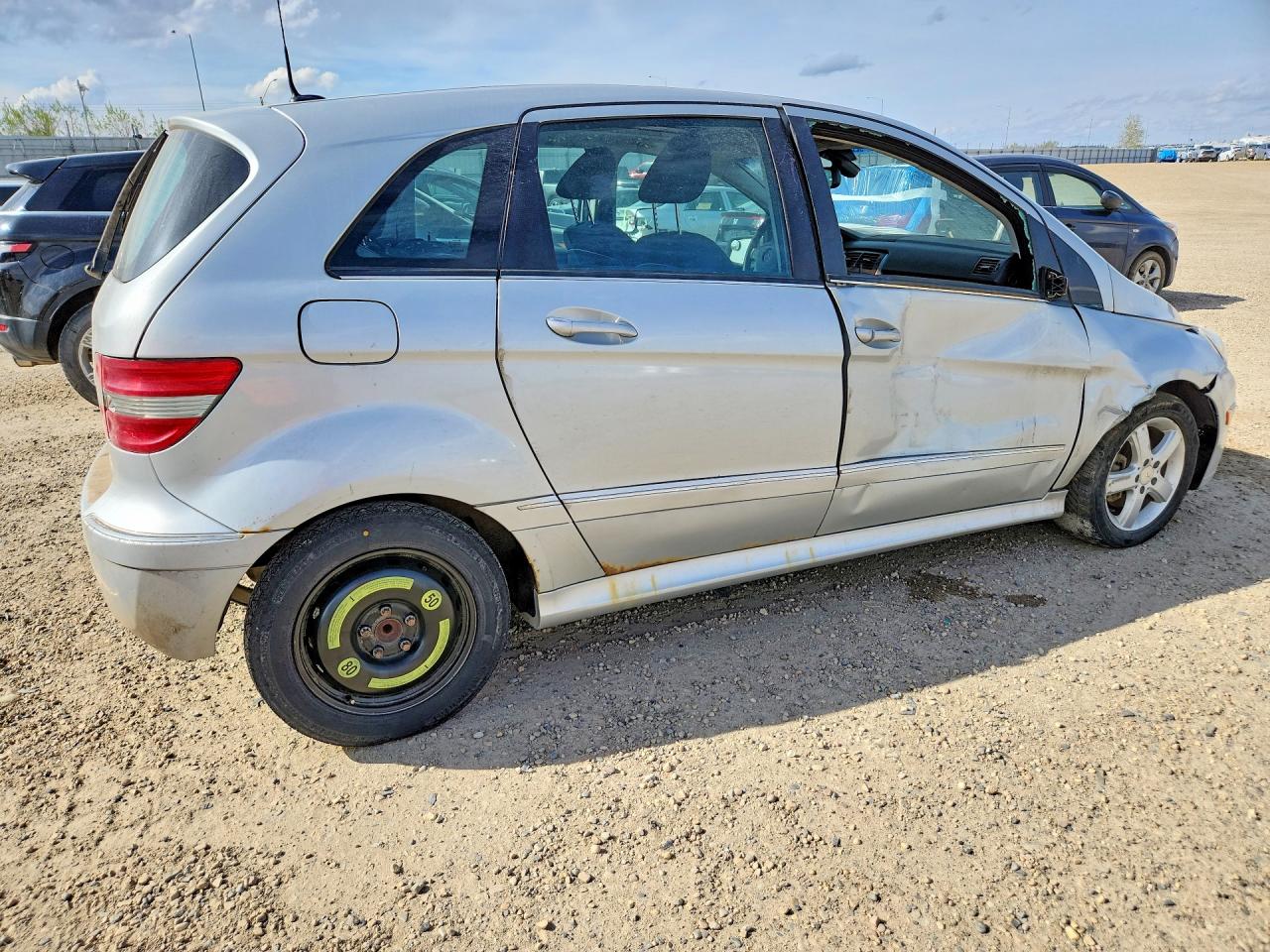 2008 Mercedes-benz B200 Silver vin: WDDFH33X48J340292