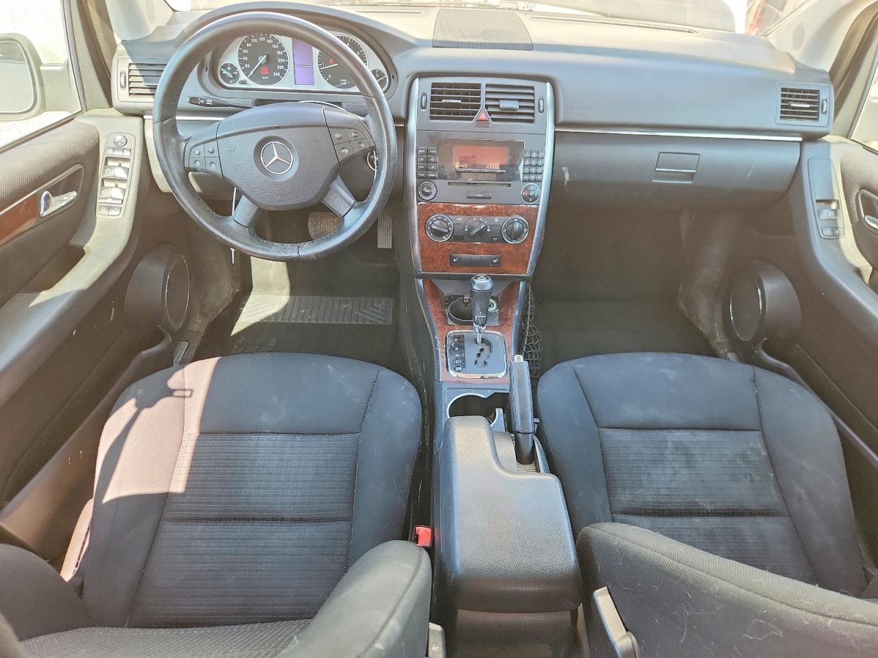 2008 Mercedes-benz B200 White vin: WDDFH33X88J267041