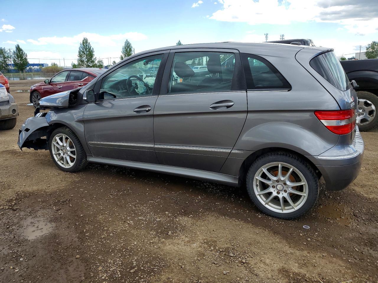 2009 Mercedes-benz B200 Серый vin: WDDFH33X99J485975