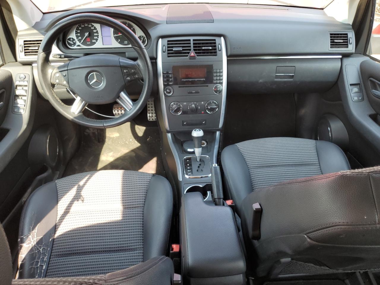 2008 Mercedes-benz B200 Red vin: WDDFH34X28J363617