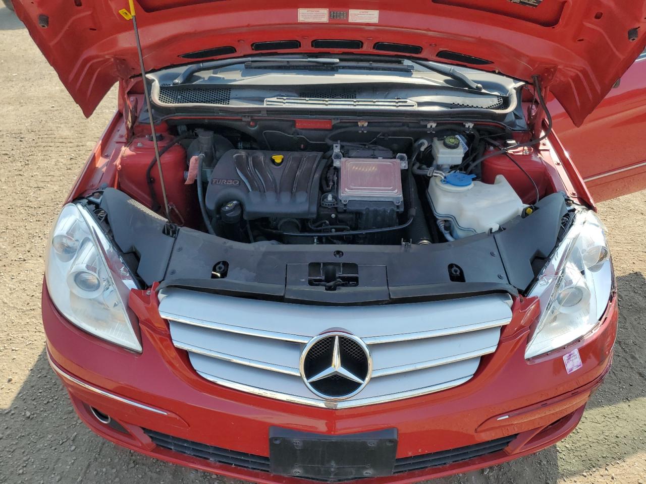 2008 Mercedes-benz B200 Red vin: WDDFH34X28J363617