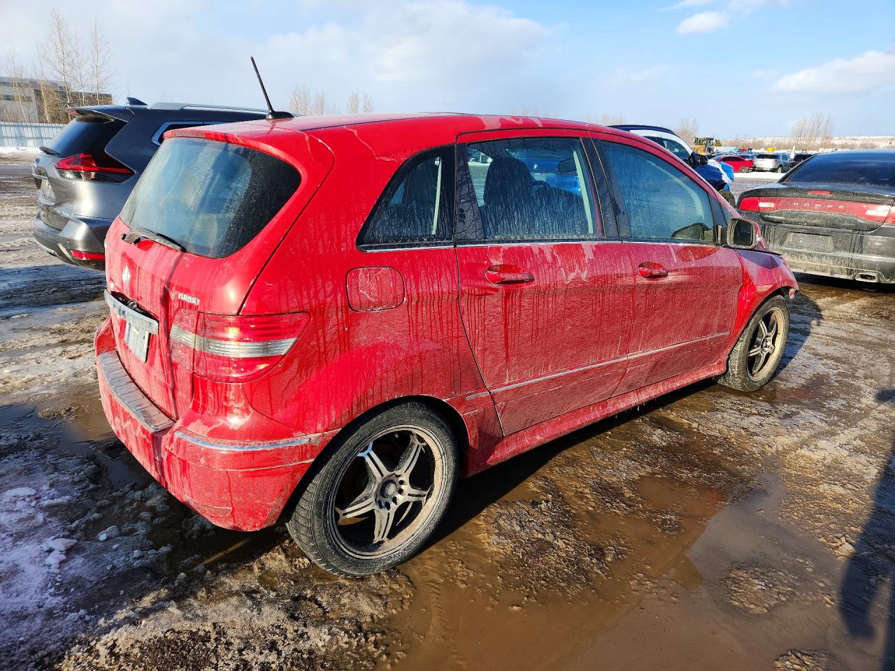 2009 Mercedes-benz B200 Red vin: WDDFH34X89J467367