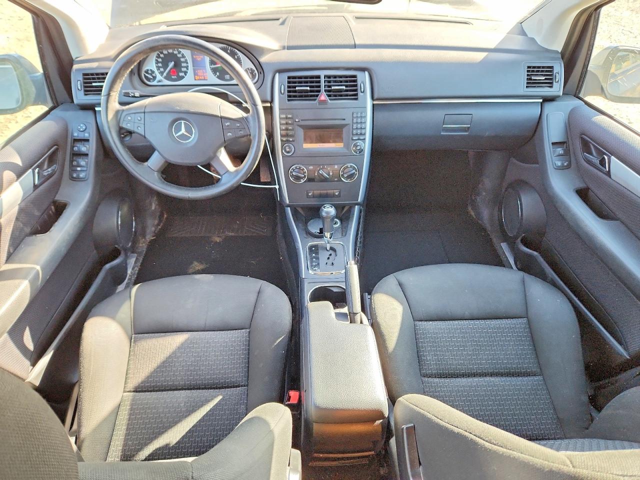 2011 Mercedes-benz B200 Silver vin: WDDFH3DB1BJ678176