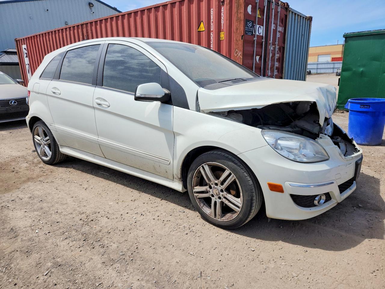 2010 Mercedes-benz B200 White vin: WDDFH3DB2AJ524347