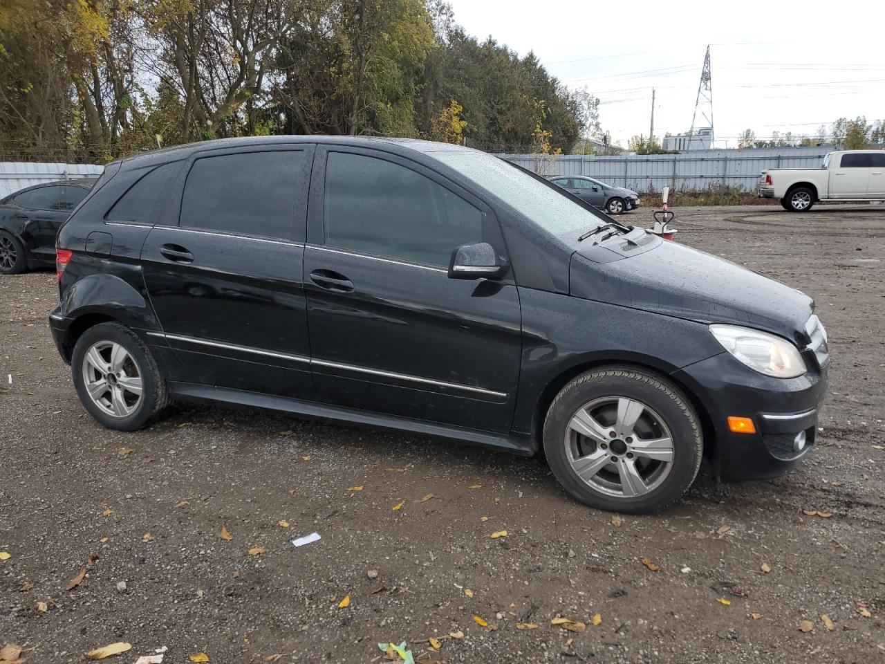 2010 Mercedes-benz B200 Black vin: WDDFH3DBXAJ537489