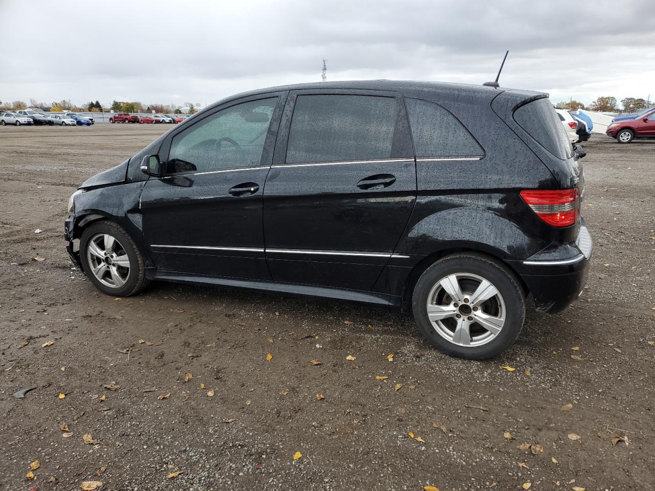 2010 Mercedes-benz B200 Black vin: WDDFH3DBXAJ537489