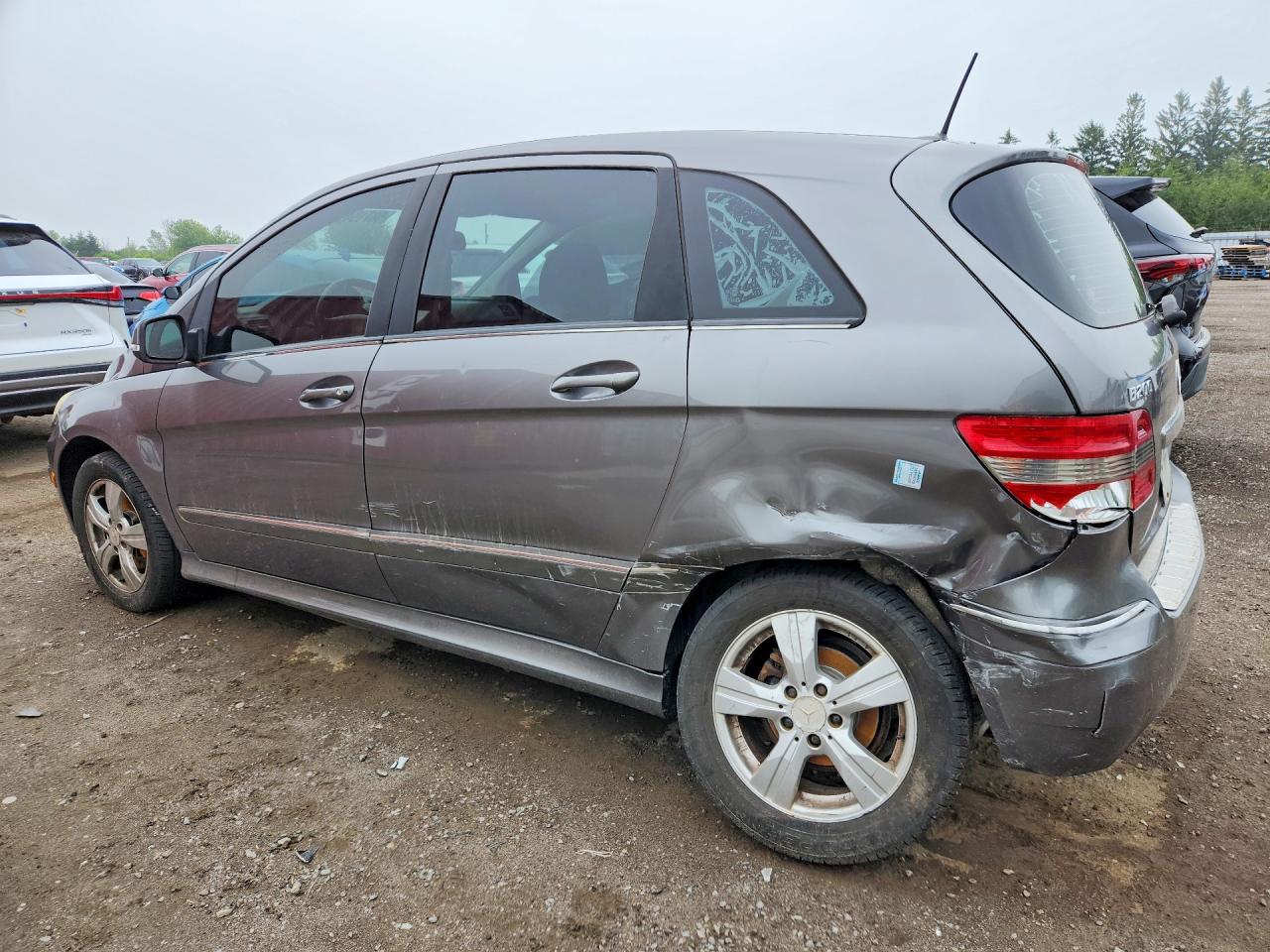2011 Mercedes-benz B200 Gray vin: WDDFH3DBXBJ679083