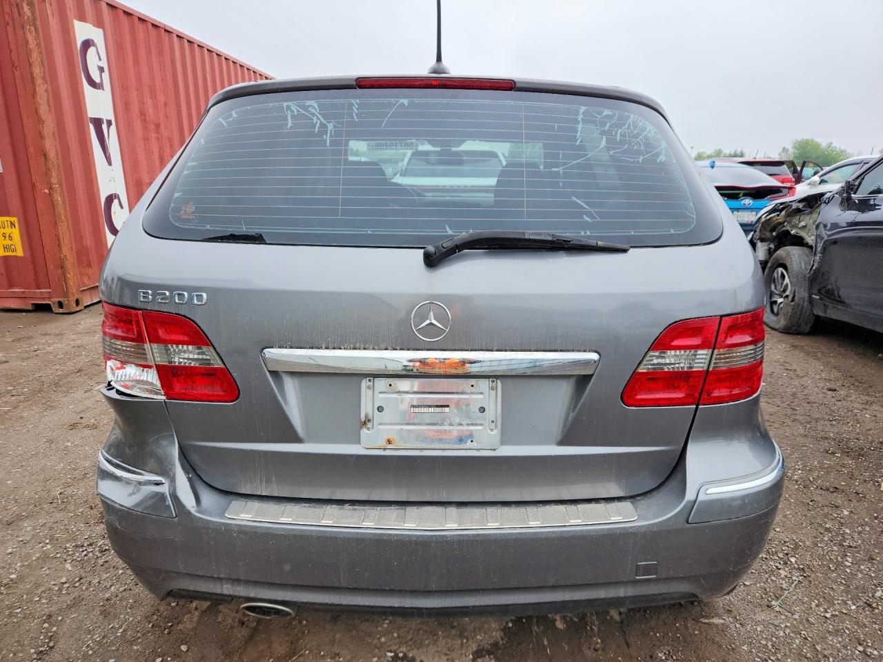 2011 Mercedes-benz B200 Gray vin: WDDFH3DBXBJ679083