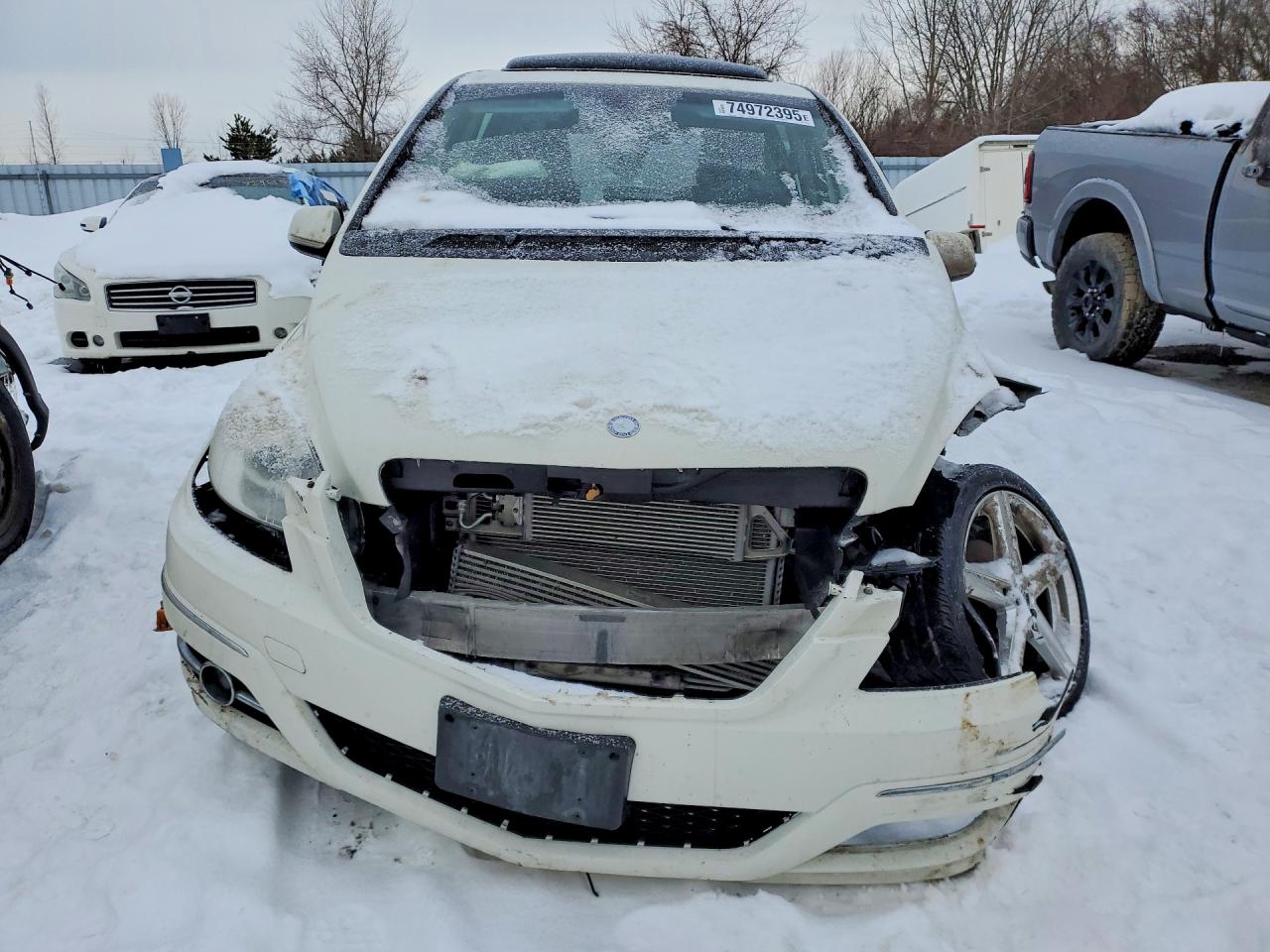 2010 Mercedes Benz B200 T White vin: WDDFH3EB2AJ566242
