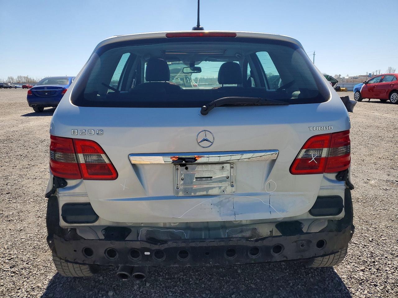 2011 Mercedes-benz B200 T Silver vin: WDDFH3EB3BJ716327