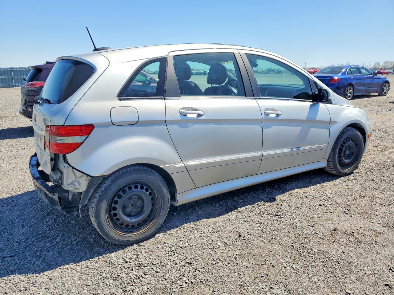2011 Mercedes-benz B200 T Silver vin: WDDFH3EB3BJ716327
